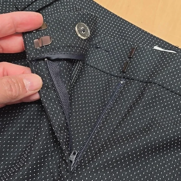 {New York & Co.} Womens Black Polka Dot Mid Rise Dress Pants - Size 10 - Picture 11 of 13